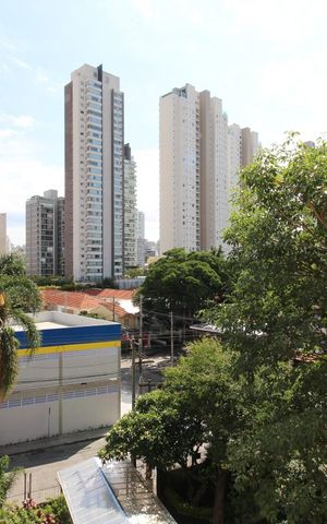 Apartamento à venda com 104m², 3 quartos e 1 vaga Apartamento à venda com 104m², 3 quartos e 1 vagaVista