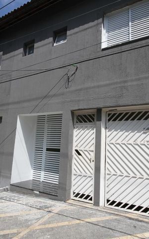 Apartamento para alugar com 65m², 2 quartos e 1 vagaFachada