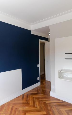 Apartamento à venda com 131m², 3 quartos e 2 vagas Apartamento à venda com 131m², 3 quartos e 2 vagasSuíte 02