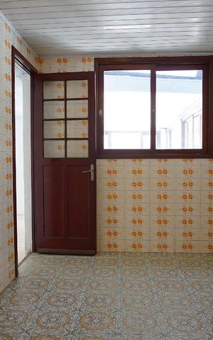 Casa à venda com 150m², 3 quartos e 3 vagasCozinha
