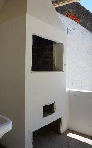 Casa à venda com 150m², 3 quartos e 3 vagasChurrasqueira