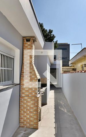 Casa à venda com 132m², 2 quartos e 2 vagasQuintal