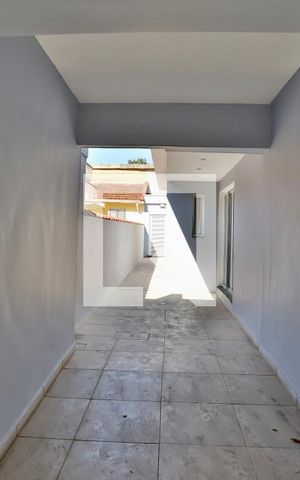 Casa à venda com 132m², 2 quartos e 2 vagasGaragem