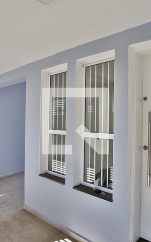 Casa à venda com 132m², 2 quartos e 2 vagasEntrada