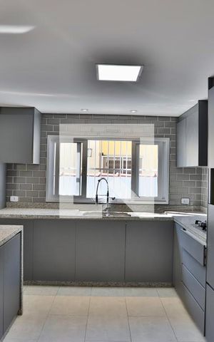 Casa à venda com 132m², 2 quartos e 2 vagasCozinha
