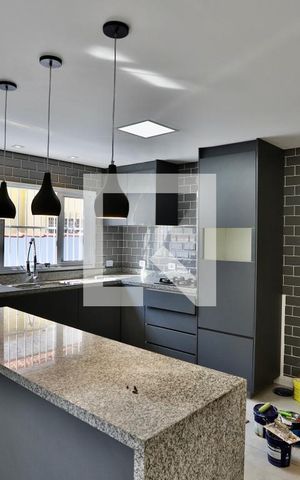 Casa à venda com 132m², 2 quartos e 2 vagasCozinha