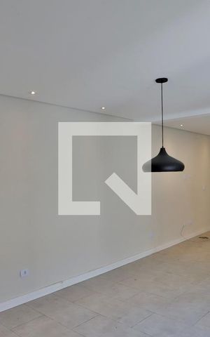 Casa à venda com 132m², 2 quartos e 2 vagasSala