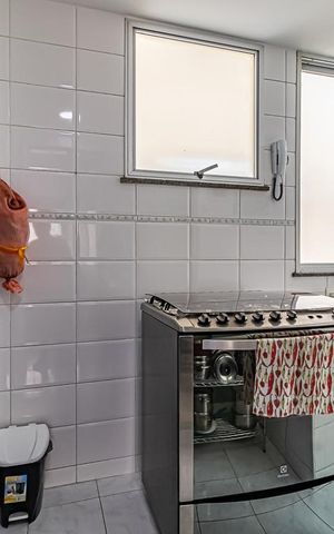 Apartamento à venda com 72m², 4 quartos e sem vaga Apartamento à venda com 72m², 4 quartos e sem vagaCozinha