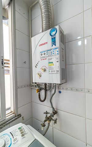 Apartamento à venda com 72m², 4 quartos e sem vaga Apartamento à venda com 72m², 4 quartos e sem vagaAquecedor