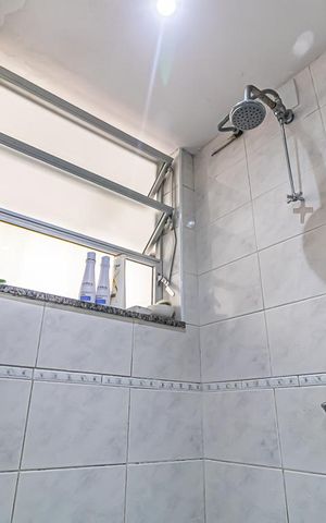 Apartamento à venda com 72m², 4 quartos e sem vaga Apartamento à venda com 72m², 4 quartos e sem vagaBanheiro Social