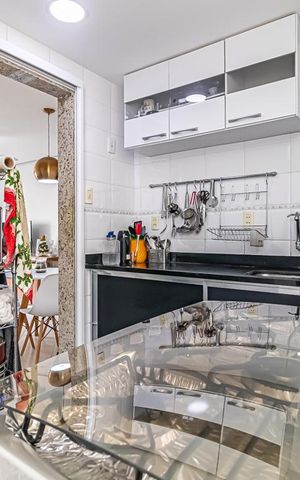 Apartamento à venda com 72m², 4 quartos e sem vaga Apartamento à venda com 72m², 4 quartos e sem vagaCozinha