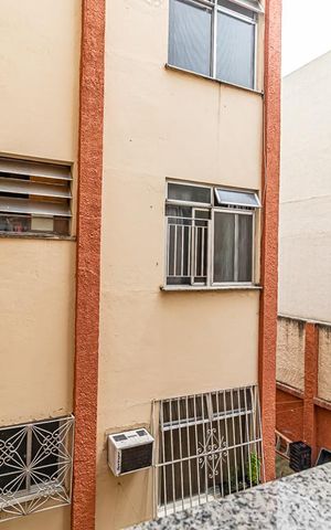 Apartamento à venda com 72m², 4 quartos e sem vaga Apartamento à venda com 72m², 4 quartos e sem vagaVista do Quarto 3 e Quarto de Serviço