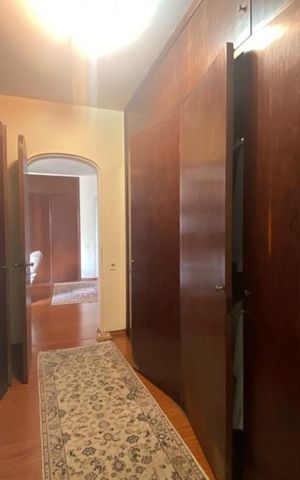 Apartamento para alugar com 300m², 4 quartos e 4 vagas Apartamento para alugar com 300m², 4 quartos e 4 vagasCloset da suíte 1