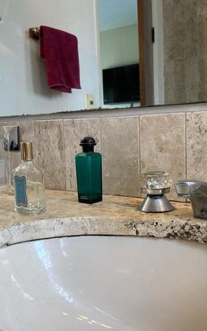 Apartamento para alugar com 300m², 4 quartos e 4 vagas Apartamento para alugar com 300m², 4 quartos e 4 vagasBanheiro - Torneira