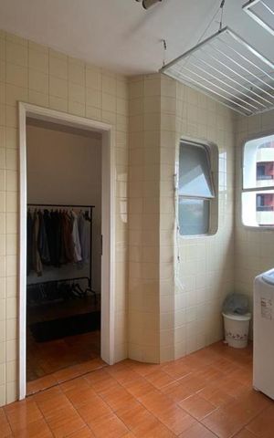 Apartamento para alugar com 300m², 4 quartos e 4 vagas Apartamento para alugar com 300m², 4 quartos e 4 vagasÁrea de Serviço