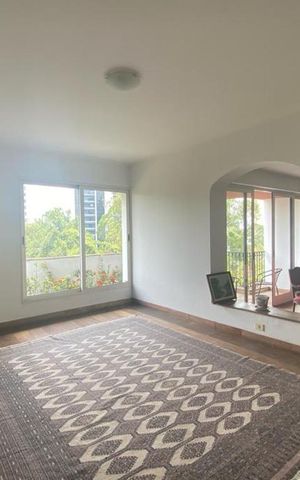 Apartamento para alugar com 300m², 4 quartos e 4 vagas Apartamento para alugar com 300m², 4 quartos e 4 vagasSala de Jantar