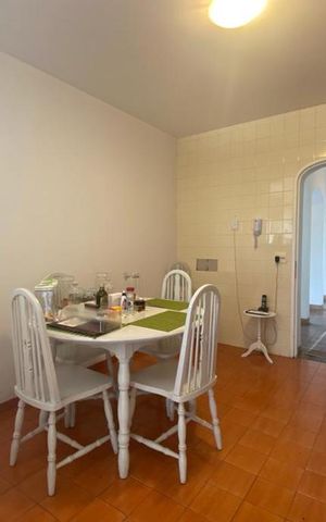 Apartamento para alugar com 300m², 4 quartos e 4 vagas Apartamento para alugar com 300m², 4 quartos e 4 vagasCopa