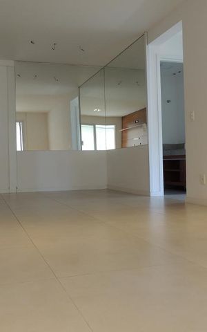 Apartamento à venda com 74m², 2 quartos e 2 vagasSala