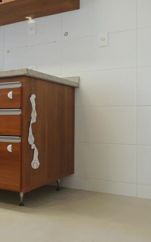 Apartamento à venda com 74m², 2 quartos e 2 vagasCozinha - Armários