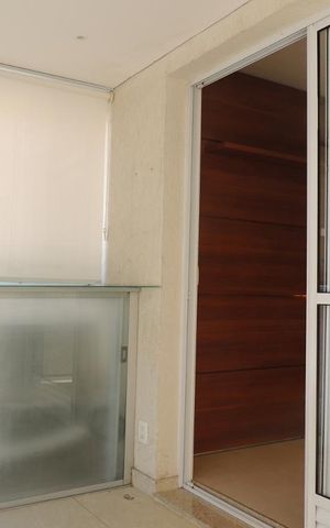Apartamento à venda com 74m², 2 quartos e 2 vagasVaranda da Sala