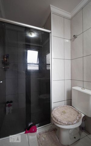 Apartamento à venda com 62m², 2 quartos e 1 vaga Apartamento à venda com 62m², 2 quartos e 1 vagaBanheiro