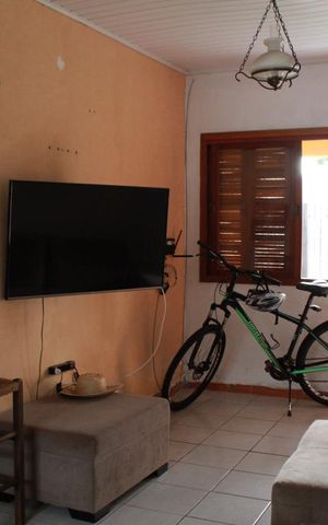 Casa para alugar com 130m², 2 quartos e 2 vagasSala