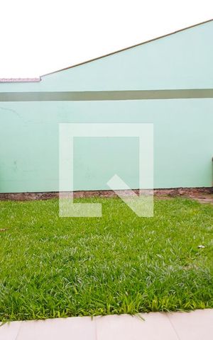 Casa à venda com 155m², 2 quartos e 2 vagasPataio -fundos