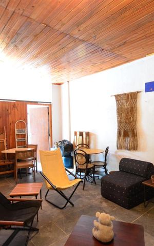 Casa à venda com 230m², 2 quartos e 2 vagasSala de Estar