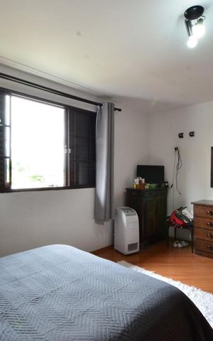 Casa à venda com 230m², 2 quartos e 2 vagasQuarto 1