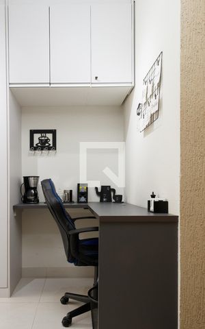 Studio para alugar com 32m², 1 quarto e sem vaga Studio para alugar com 32m², 1 quarto e sem vagaQuarto