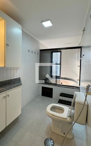 Apartamento à venda com 120m², 3 quartos e 2 vagasBanheiro da Suíte 1