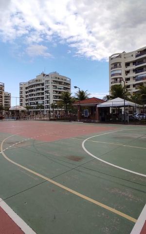 Apartamento à venda com 189m², 3 quartos e 3 vagas Apartamento à venda com 189m², 3 quartos e 3 vagasÁrea comum - quadra poliesportiva