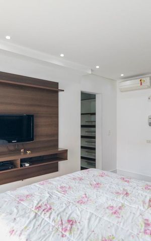 Casa de condomínio à venda com 260m², 4 quartos e 2 vagas Casa de condomínio à venda com 260m², 4 quartos e 2 vagasQuarto 1 Suíte