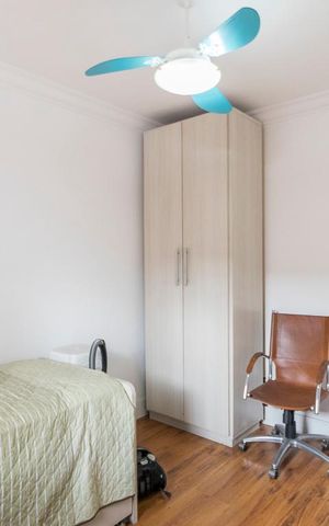 Casa de condomínio à venda com 260m², 4 quartos e 2 vagas Casa de condomínio à venda com 260m², 4 quartos e 2 vagasQuarto 2 Suíte
