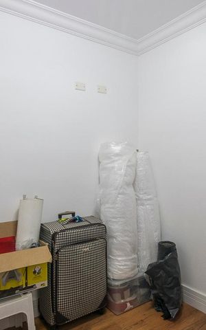 Casa de condomínio à venda com 260m², 4 quartos e 2 vagas Casa de condomínio à venda com 260m², 4 quartos e 2 vagasQuarto 3