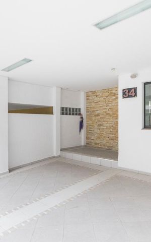 Casa de condomínio à venda com 260m², 4 quartos e 2 vagas Casa de condomínio à venda com 260m², 4 quartos e 2 vagasGaragem