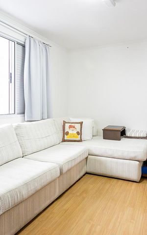 Casa à venda com 484m², 5 quartos e 3 vagas Casa à venda com 484m², 5 quartos e 3 vagasSala de TV