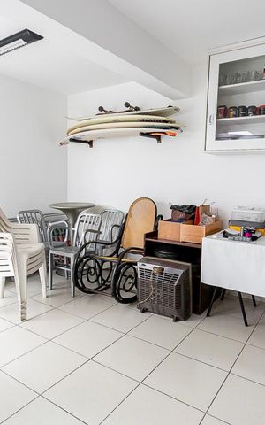Casa à venda com 484m², 5 quartos e 3 vagas Casa à venda com 484m², 5 quartos e 3 vagasSalão de Festas da Churrasqueira