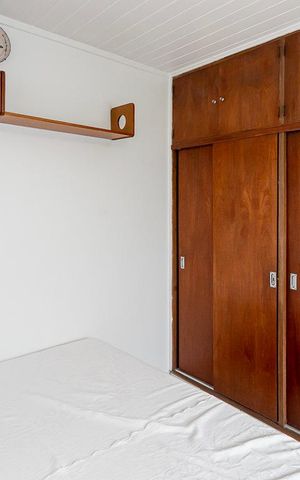 Casa à venda com 484m², 5 quartos e 3 vagas Casa à venda com 484m², 5 quartos e 3 vagasSuite 4