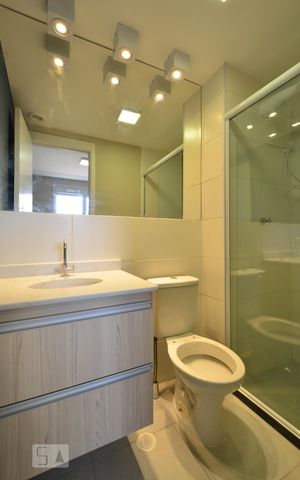 Apartamento para alugar com 35m², 1 quarto e sem vagaBanheiro da Suíte