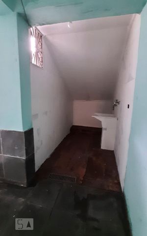 Casa à venda com 270m², 3 quartos e 4 vagasLavanderia
