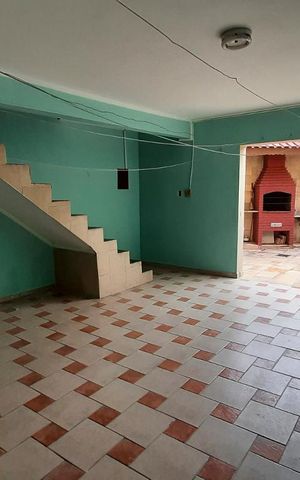 Casa à venda com 270m², 3 quartos e 4 vagasChurrasqueira
