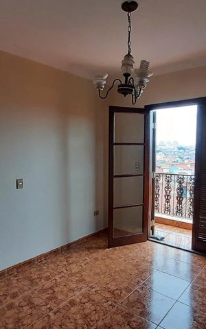 Casa à venda com 270m², 3 quartos e 4 vagasSuite