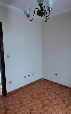 Casa à venda com 270m², 3 quartos e 4 vagasQuarto 2
