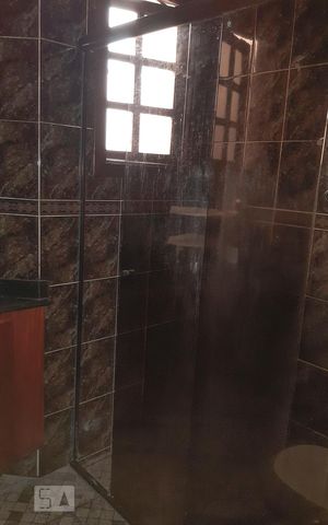 Casa à venda com 270m², 3 quartos e 4 vagasBanheiro