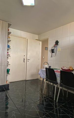 Apartamento à venda com 170m², 3 quartos e 1 vaga Apartamento à venda com 170m², 3 quartos e 1 vagaCozinha