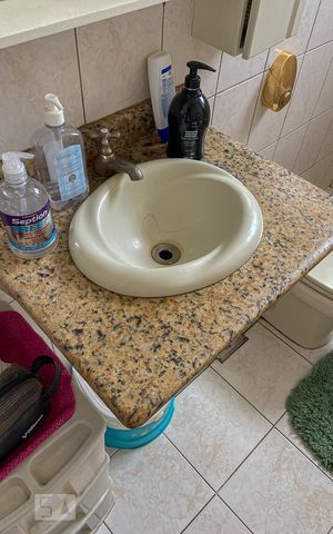 Apartamento à venda com 170m², 3 quartos e 1 vaga Apartamento à venda com 170m², 3 quartos e 1 vagaLavabo