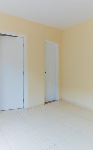 Casa para alugar com 50m², 1 quarto e sem vaga Casa para alugar com 50m², 1 quarto e sem vagaSala