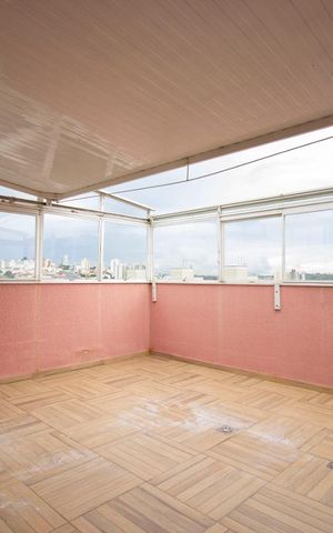 Apartamento à venda com 126m², 2 quartos e 1 vagaÁrea de Serviço