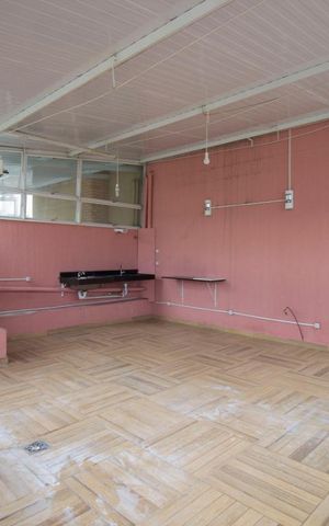 Apartamento à venda com 126m², 2 quartos e 1 vagaÁrea de Serviço